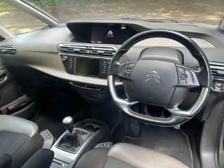 /photos/11633/667e9c60-985a-4f3d-ae41-b927c3155bec_i320x240.jpg