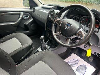 /photos/11633/c6bcb079-3492-4efd-8d1c-19bb51eca30c_i320x240.jpg