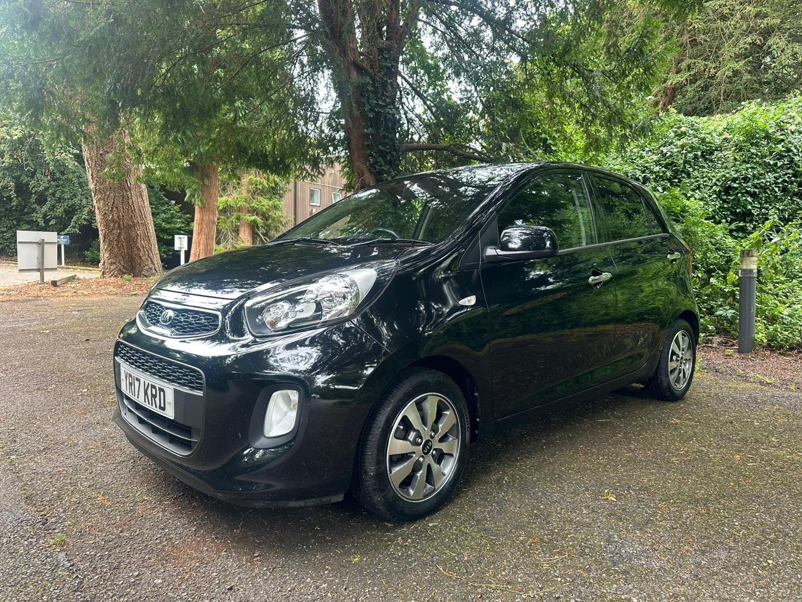 Kia Picanto listing photo