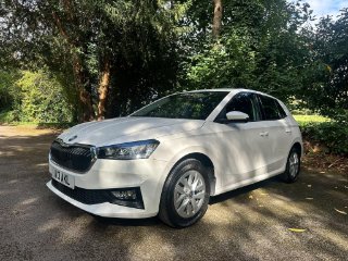 /photos/11633/f1a4c9c7-3325-4184-ad10-f75550e7cbd2_i320x240.jpg